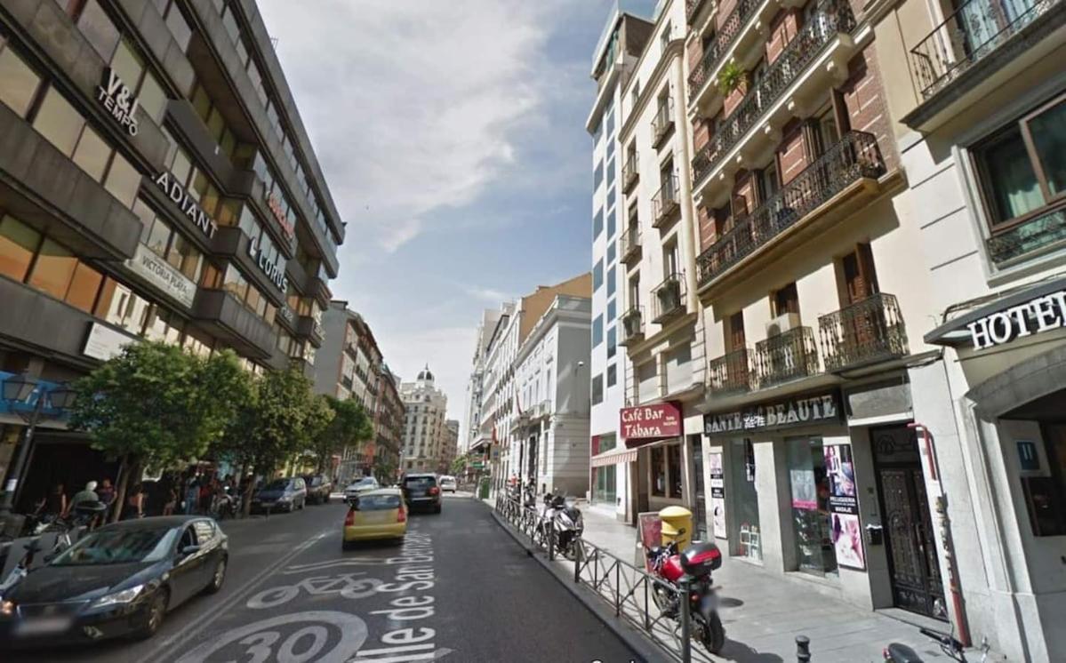 Amazinn Places Gran Via V Madryt Zewnętrze zdjęcie